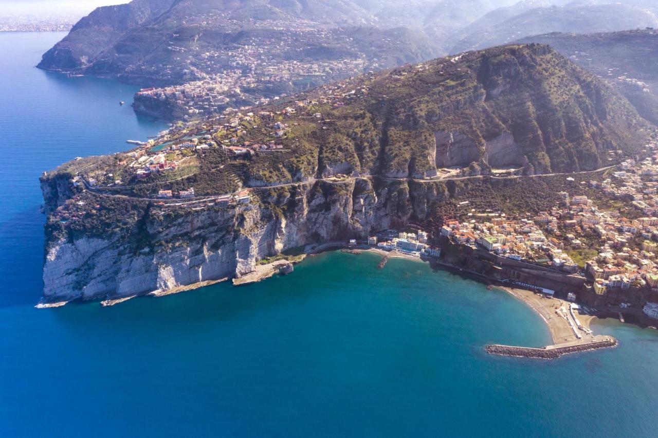 Hotel Alimuri Bay 4*