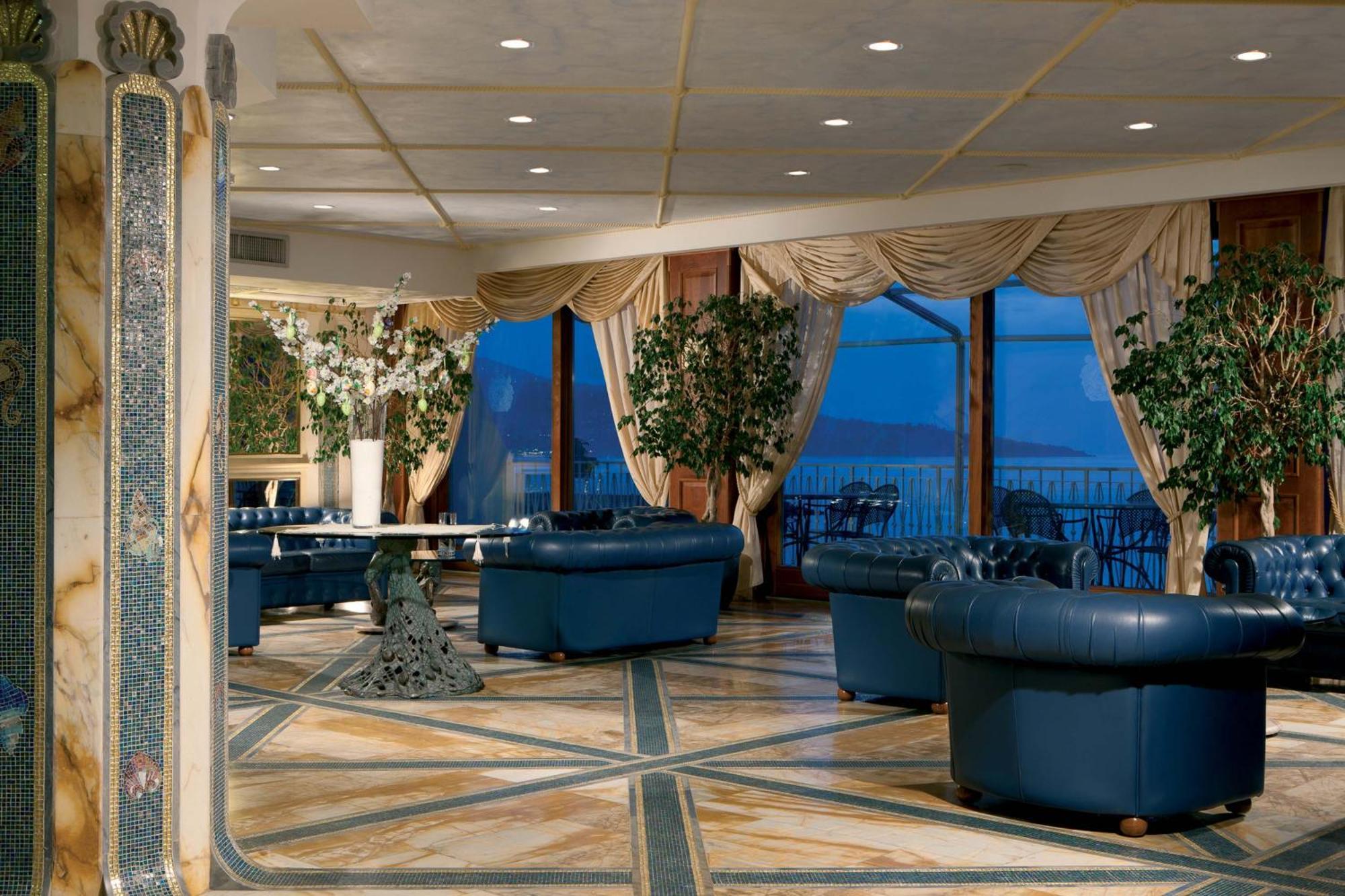 Alimuri Bay Hotel Meta